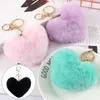 Pièces de sac Accessoires Fluffy Pompon Porte-clés Coloré Coeur Porte-clés Faux Lapin Porte-clés Boule De Voiture Anneau Décor À La Maison Mini Pendentif 231219