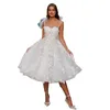 3D زهور الدانتيل فستان زفاف قصير للنساء طول الشاي خط السباغيتي البوهيمي ثياب الزفاف البوهيمية