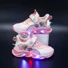 Athletic Outdoor Girls Lovely Cartoon Sneakers Children Baby Spring Mesh Led Lysande sportskor Infantil Winter Warm Light Up Shoe 231218