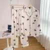 Kvinnors sömnkläder vår sexig tecknad panda tryckt satin långärmad skjorta byxor hemkläder höstpar kvinnor män rayon pyjamas set