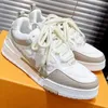 2024 Designer Casual Men Sneakers Gumowe trenerzy platformy Oryginalne skórzane trampki wielokolorowe koronkowe buty z łyżwy moda but do biegania 39-45 A18