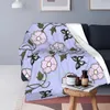 Coperte farfalle e fiori su lilla coperta da tiro stampata in 3D divano camera da letto decorativa per bambini regalo di Natale per adulti