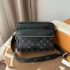 Borse a tracolla Messenger nere Borsa tote di lusso per sport all'aria aperta Pochette in pelle con tracolla firmata Borsa da donna