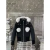 687 Damen Outdoor Winterfeste Daunenjacken Mäntel Damen Winddichte, schneesichere Parkas Top und Lisur Jackt Goos Canada Jacktovrcoat 891