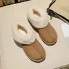 Stivali invernali caldi da donna per esterni in peluche Scarpe da indossare per il lavoro e le passeggiate Moda donna stivali da neve casual stivaletti stivali moda 231219