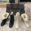 Bottes Hiver chaud en peluche femmes bottines mode fermetures éclair épais chaussures à talons hauts Style de rue Eelgant garder au chaud dames botte courte 231219