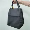 Сумки для покупок мода женская сумка Сумки Пелки с печатными дамами большая мощность одно плечо на молнии 230216287S