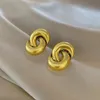 Stud Kouch örhängen Twist Copper Alloy Smooth Mental Earrings Two Cicle Round Shape Elegant Woman Jewelry Korean Style Fashio 231218CJ