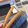 Yeni denim omuz çantası büyük el çantası marka çanta zinciri tasarımcısı tote çantaları kadın kovboy Messenger flep çantaları retro mavi çapraz gövde çantaları kadın için y şekil debriyaj çantası