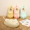 Pantofola Bambini Cartone animato Cotone Inverno Pelliccia calda Scarpe peluche Bambini Per la casa Neonati maschi Calzature Scivoli Pantofole per bambini 231219