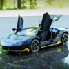 Auto elettrica RC 1 32 Lamborghini LP770 4 750 Modello sportivo in lega Fonde sotto pressione in metallo Tirare indietro Suono e luce Collezione di giocattoli per bambini Regalo 231218