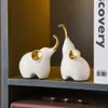 Tea Pets European Style para ozdób słonia ozdoby dekoracyjne akcesoria do dekoracji salonu miniaturowe figurki prezent 231219