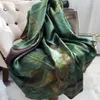 Szaliki Sucheczka Mulberry Scarf Silk Ręcznie walcowane krawędzie Duże designerskie morwy 140207V