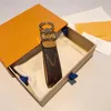 Paris Tasarımcı Yüksek Kalite Anahtar Zincirleri Klasik Keychain Dauphine Dragonne Lüks Tasarımcı Araba Keyasyon çinko alaşım mektubu unisex kordon altın siyah metal takılar yeni