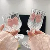 Vinglas som säljer fransk transparent hög kopp bowtie hög skönhet champagne röd söt juice europeisk lättnadsglas