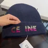 Beanie vinter varm unisex stickad hatt motorhuven skalle mössa stickade hattar klassisk sport mössor mens och kvinnor casual hattar utomhus designer mössa flera färger bra trevligt