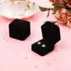 Sieradendozen Fluwelen Ring Oorbel Box Case voor Bruiloft Verloving Kleine Sieraden Verpakking Houder Opslag Display Organizer Bedrijven Uitverkoop 231219