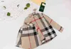 Brand Baby Shirt Gradient Checkered Full Print Boys Coat Storlek 90-130 cm Boy Dress Shirt Kids Designer Kläder Barn Blusar Dec05