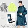 Raincoats 2023 Fashion Plus Size Cape Thin Breattable Outdoor Cykling Vandring Portabel Raincoat Rain Poncho för män och kvinnor