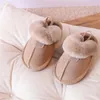 Platte schoenen Winter Babyschoenen Leer Warm Pluche Peuter Kinderen Slipper Schoenen Rubber Antislip indoor Mode Kleine meisjesslipper 231219