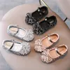 Flat shoes Spring Autumn Girls Shoes Bling Mary Janes Shoes Kid Glitter Princess Shoes Gold Silver Wedding Shoes Black Baby Children Flats 231219
