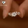 Fedi nuziali Anelli di fidanzamento con diamanti a foglia da 1 carato per le donne Anello di promessa con fede nuziale in argento sterling 925 placcato in oro bianco 18 carati 231218