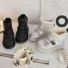 Laarzen Snowboots voor kinderen Warm bont Kinderschoenen Waterdicht Antislip Meisjeslaarzen Mode Hoge jongens Sneakers Platform Enkellaarsjes 231219