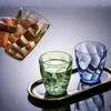 Te koppar spricker fast plastglas obrottsbara vattentumlar som dricker glasögon återanvändbara för barfest