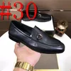 34Model Zapatos Lente Designer Mannen Lederen Schoen Gesneden Zakelijke Formele Kleding Britse Stijl Grote Maat Mannen Schoen Uitgeholde geperforeerde Mannen Schoenen