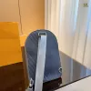 Män kvinnor läder ryggsäck designer resväska Michael Discovery start ryggsäck axelväska skolväska M57079
