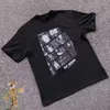 Erkek Tişörtleri Raf Simons T-Shirts Kültürel Desen Hatıra Kısa Kollu Siyah Tee Erkek Kadınlar