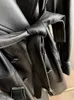 Женские куртки Lautaro Весна Осень Длинный приталенный черный плащ из искусственной кожи для женщин Двубортный модный плащ с поясом 2022 J231219