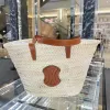 Lady High Quality Raffia Straw Weave Bucket Bag Stor tote axel lyxig designer handväska strandväskor Kvinnor Mens Crossbody Clutch Weekend Overnight Shopper Påsar