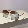 Lunettes de soleil Pilote vintage sans bordure Men de miroir double pont élégant Nuances de conception de marque tendance UV400 Protection des lunettes
