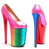 Sandales Leecabe 23cm / 9 pouces brillant brevet PU tendance de la mode supérieure exotique coloré plate-forme de galvanoplastie talons hauts chaussures de danse pôle
