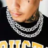 Yu Ying Sterling Silver Iced Out Collier 13 mm de large Gra Moishnite Diamond Infinite Cuban Link Chain pour Hiphop