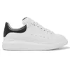 2023 Nouveau blanc surdimensionné baskets femmes hommes chaussures en cuir plate-forme baskets plat décontracté fête chaussures de mariage noir gris rose vert daim sport sneaker taille 35-45