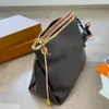 حقائب مصممة الأزياء حقائب Toteuxurys حقائب اليد حزام كتف كروس حقيبة تنقش تسوق السفر totebag سيدة الفاخرة الكلاسيكية المرأة