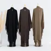 Etniska kläder Abayas för kvinnor Dubai 2023 Autumn Winter Tassel Batwing Sleeve Solid Casual Loose Overdimased Dress Ramadan Muslim