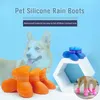 Vêtements de chien Chaussures de pluie colorées pour animaux de compagnie Portable Anti Slip imperméable Four Seasons Bottes en caoutchouc pour chiens Zapatos Para Perros Pequenos