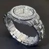 Montre-bracelets Missfox Day Date Watch for Men Luxury Luxury Full Diamond Silver Quartz Wristwatch Hip Hop Iced Out Imperproof Watches Drop 231220
