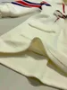 Nouvelles robes pour enfants Robe de bébé à rayures multicolores Taille 110-160 Jupe de créateur pour filles À lacets à la taille Design redingote pour tout-petits Dec10