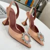 Designer classique Amina Muaddi robe sandales en satin cristal de tournesol talons de rotule talons de tournesol 10 cm femmes chaussures de fête de mariage taille 35-42