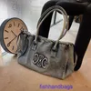 Luxus -Designer -Einkaufstaschen Celins Online -Shop 2023 Herumn Winter Neue Denim -Tasche Abfall Bodenwaschung Waschlöhe Unterarm Schulter mit echtem Logo