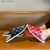Pantofole Nuove pantofole in cotone stampato alla moda per le donne che vivono in casa con morbide scarpe antiscivolo impermeabili e calde in peluche per coppie T231220