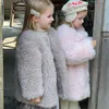 Cappotti Inverno Coreano Abbigliamento per bambini Cappotto Ragazze Cotone Clip Pellicce 2023 Caldo Semplice Colletto tondo Allentato bambina abiti invernali 231220