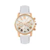 White Dial Beautiful White Watch Watch Retro Geneva Student Watches Womens Quartz Trend Wristwatch مع فرقة جلدية