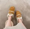 Luxe designer driehoekige schoenen Dames warme wollen pantoffel slide plat Shearling gevoerde suède pantoffels driehoek-logo shearling bont pantoffel bruin zwart met doos 35-41