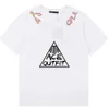 Mens T Shirt Designer Graffiti Short Sleeve Fashionable Cotton Bowable Sweatshirt Hög version Anpassade herr- och kvinnokläder