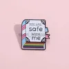 Rainbow Books Emalia Bezpieczna z ME Creative Read Inspirujące książki Rainbow Metal Badge Punk odzież Lapel Pins Biżuteria